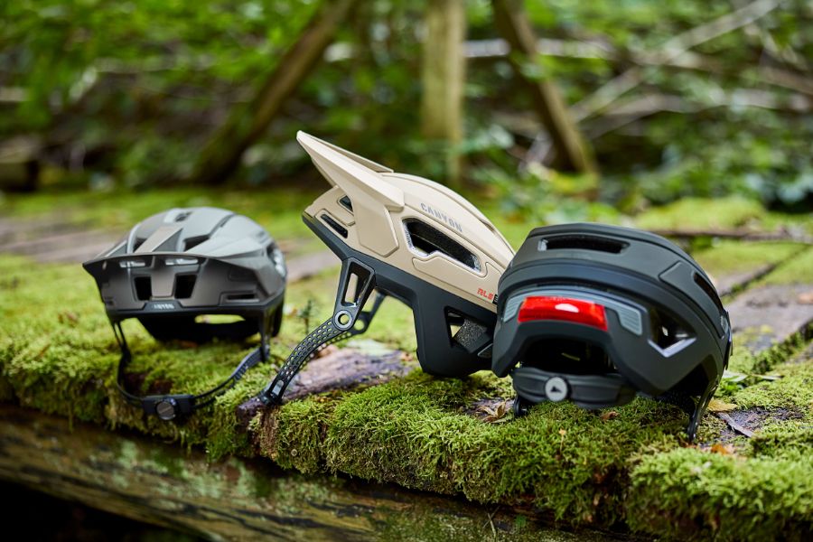 Canyon debuts five-star rated Deflectr MTB helmet