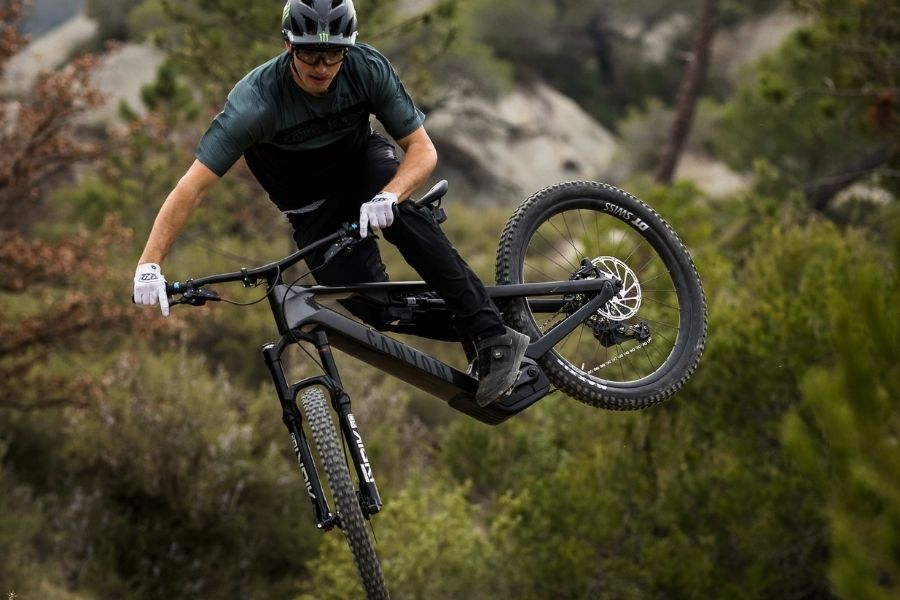 Canyon’s Spectral:ON and Torque:ON return with a new 800Wh battery after safety concerns