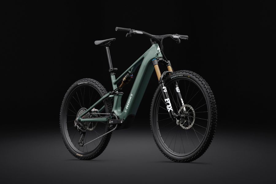 Specialized Turbo Levo R vs older Turbo Levo