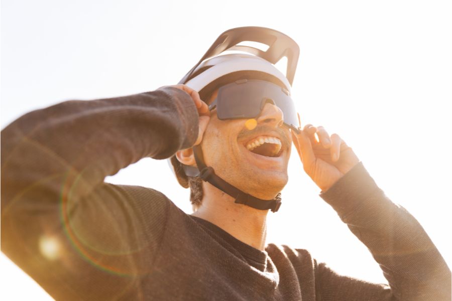 Smith launches Syncline performance sunglasses with broad coverage for mountain bikers